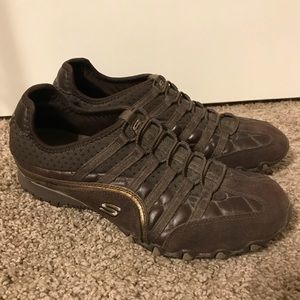 ⭐️ Brown Skechers ⭐️